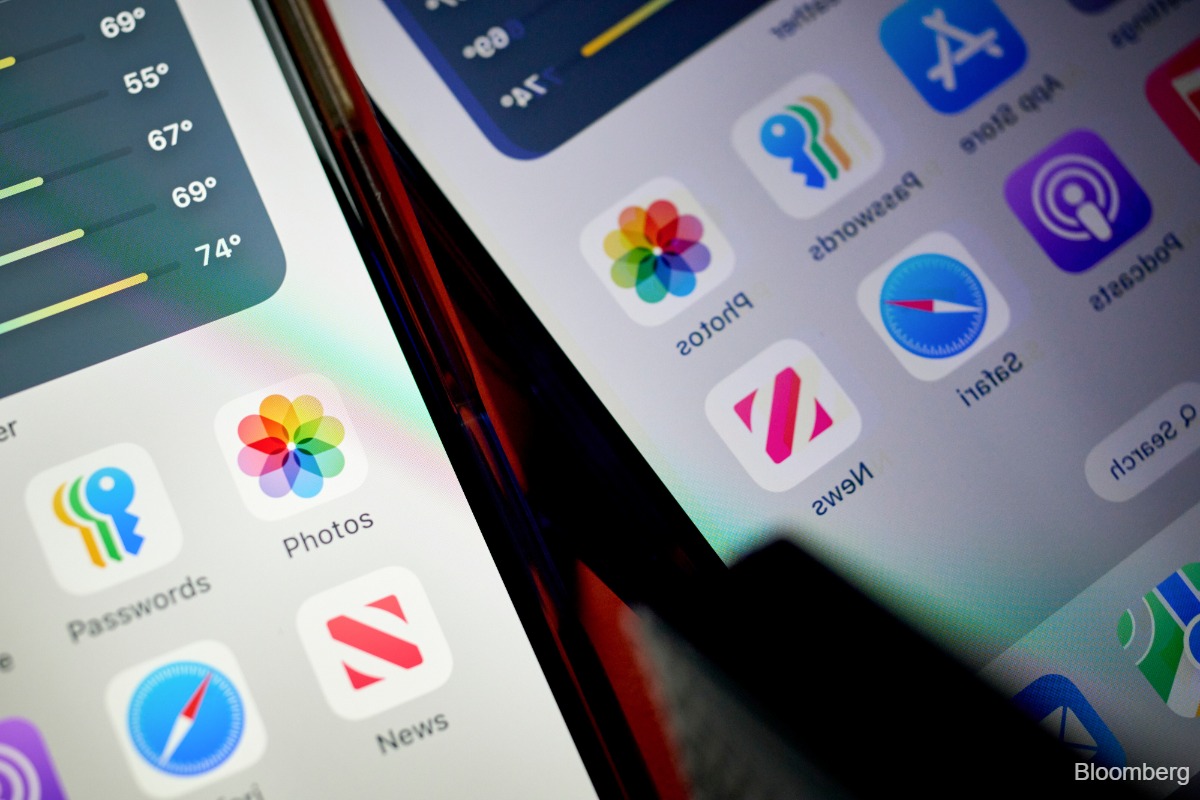 Australia ups demands on Big Tech firms to pay for news stories