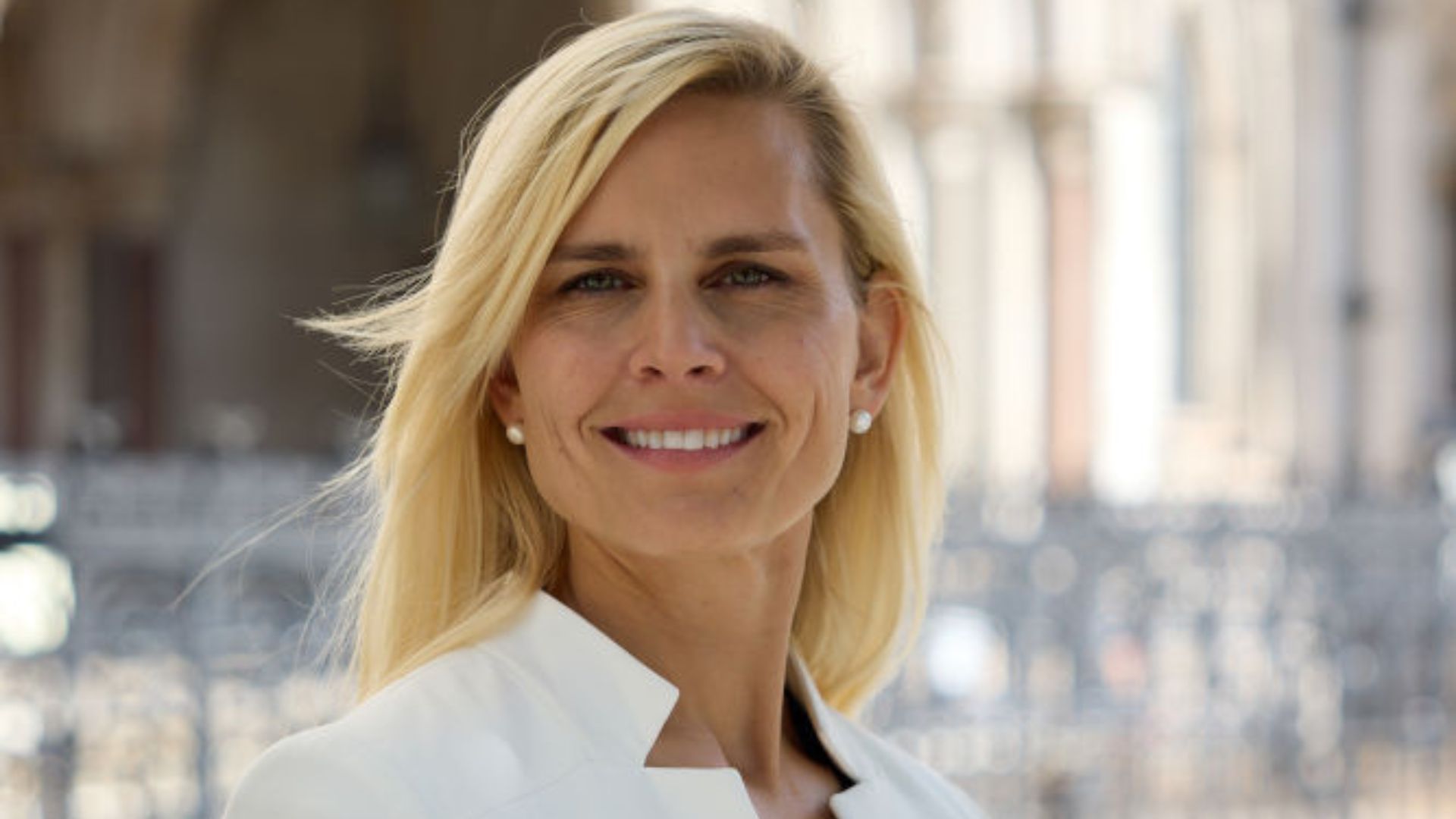 Female-founded AI LegalTech startup Aavalynx raises €1.75 million to bring “death to disputes”