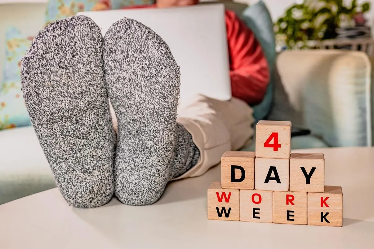 50+ Remote Companies Hiring 4-Day