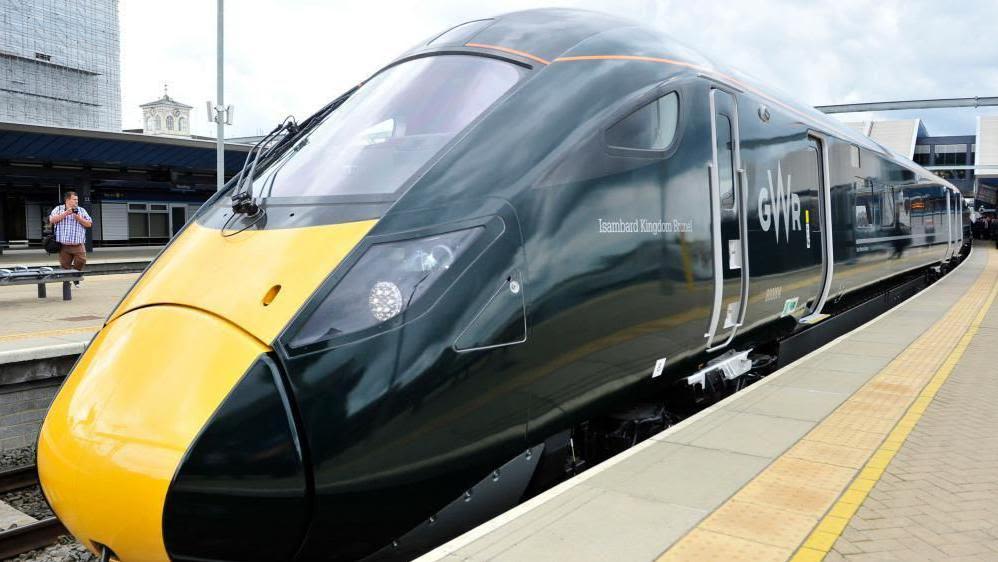 Travel warning as railway closes for safety repairs
