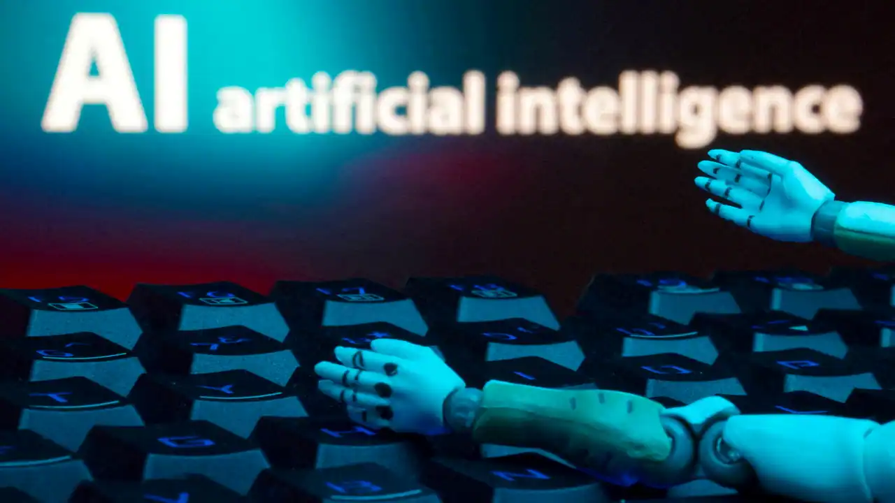 AI startup funding heats up: MStack AI in talks with Alpha Wave, Lightspeed, Prosperity7; Simplismart with Peak XV, others