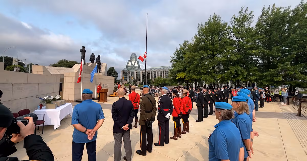 ‘They put themselves in harm’s way’: Canadian peacekeepers honoured at national ceremony in Ottawa