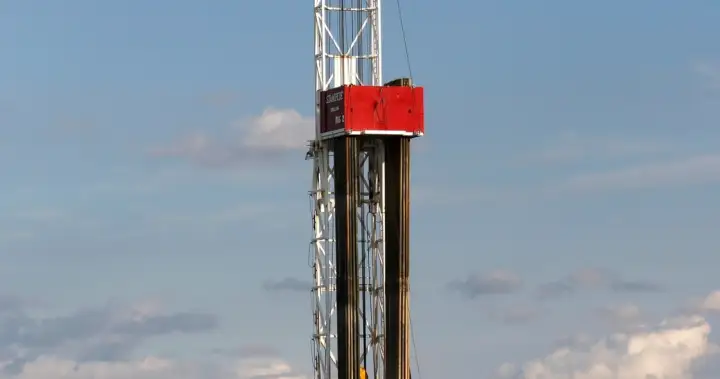 Canadian drilling firm says it did not move unpermitted rig to Greenland
