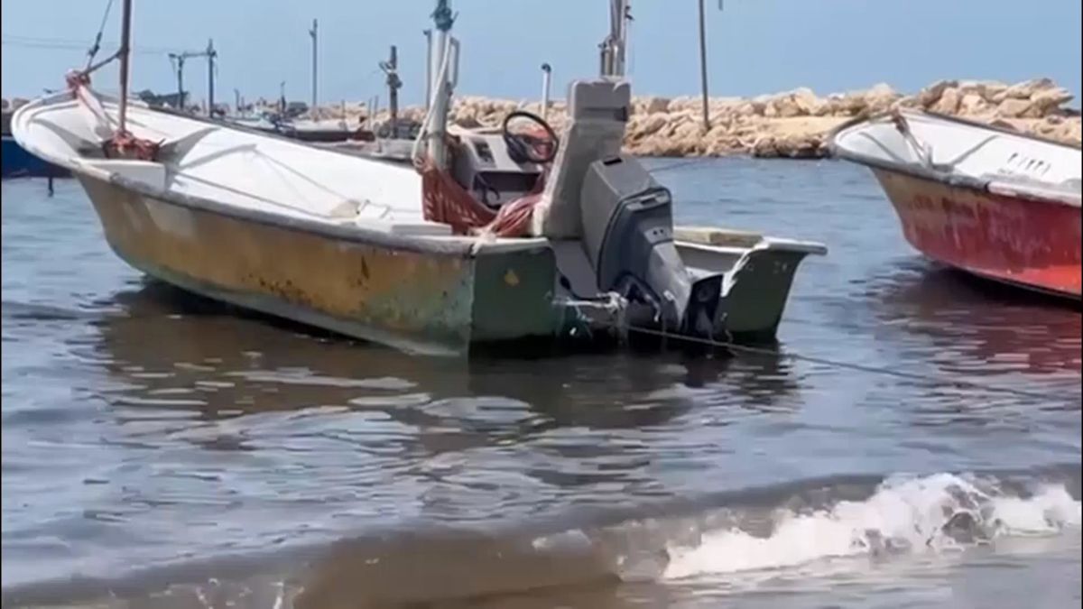 Strait of Hormuz oil spill causing growing environmental concerns