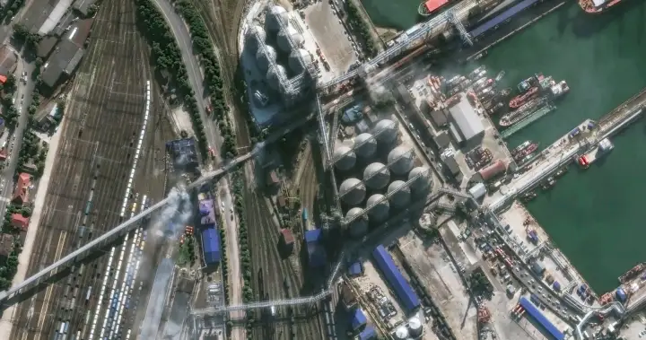 Ukrainian drones strike major Russian refinery 800 miles from border