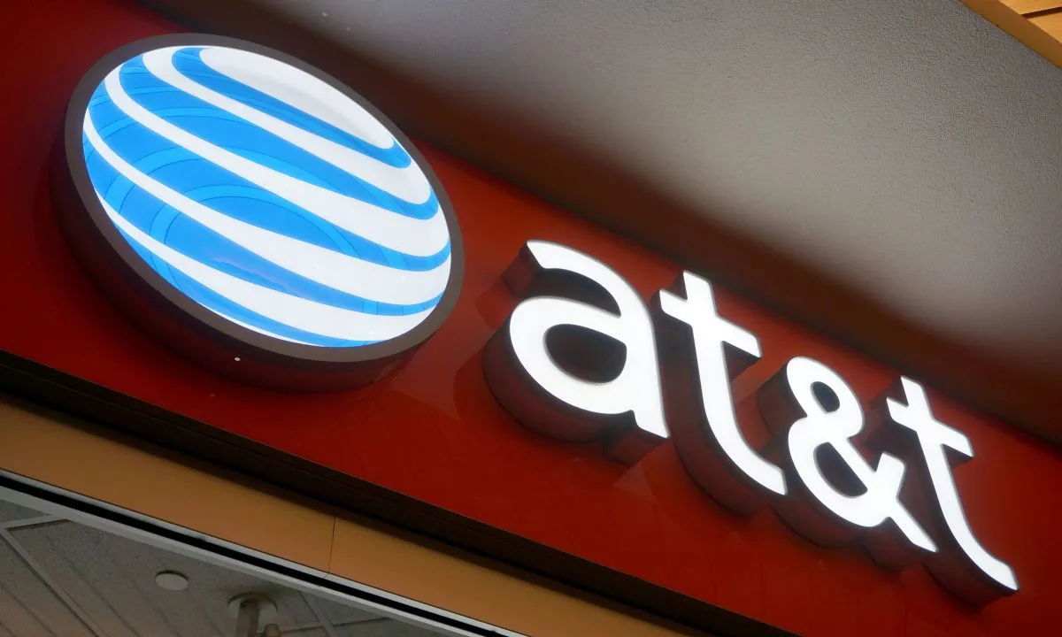 AT&T Slashes AI Costs by Adopting Model Routers and Open Source