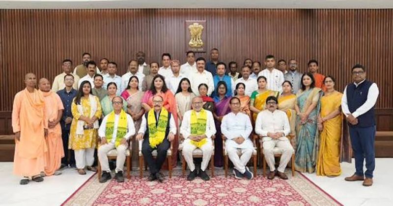 Youth must become custodians and ambassadors of Indias cultural heritage: Vice President