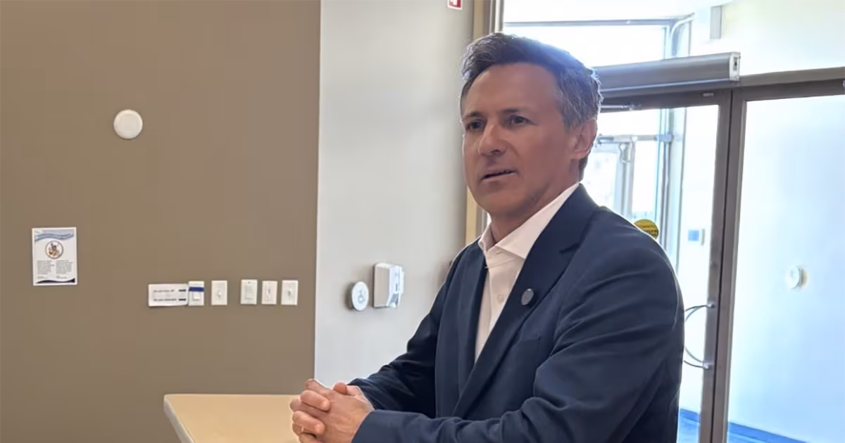 Ottawa mayoral candidate promises to raise Palestinian flag at city hall if elected mayor