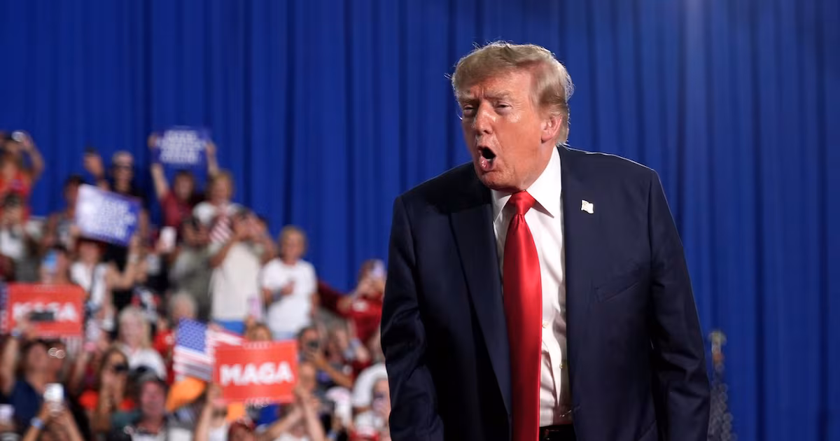 Trump threatens to hike tariffs on Canadian autos, steel to 50% in January