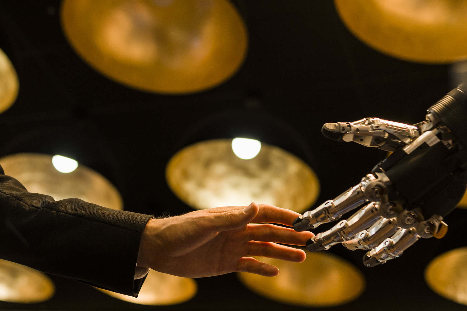 Jobs Artificial Intelligence Will Not Be Able to Replace for Now