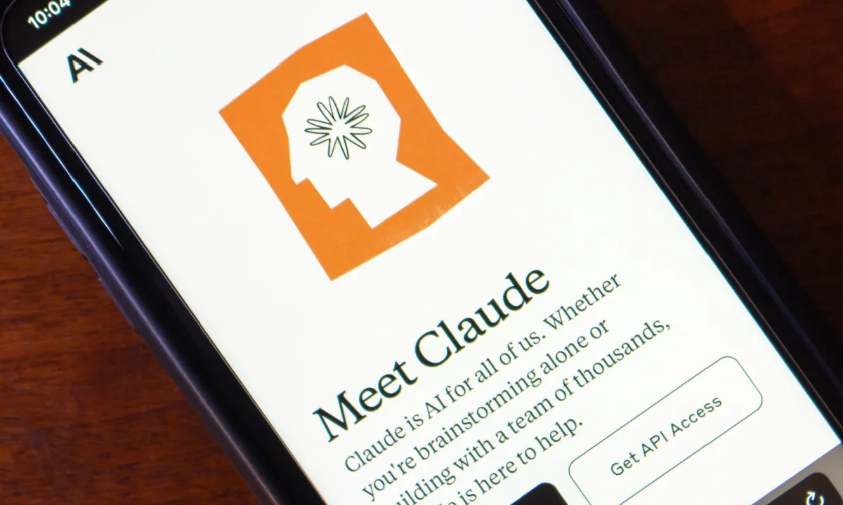 Hackers Target Claude Accounts With Malware That Steals Login Sessions