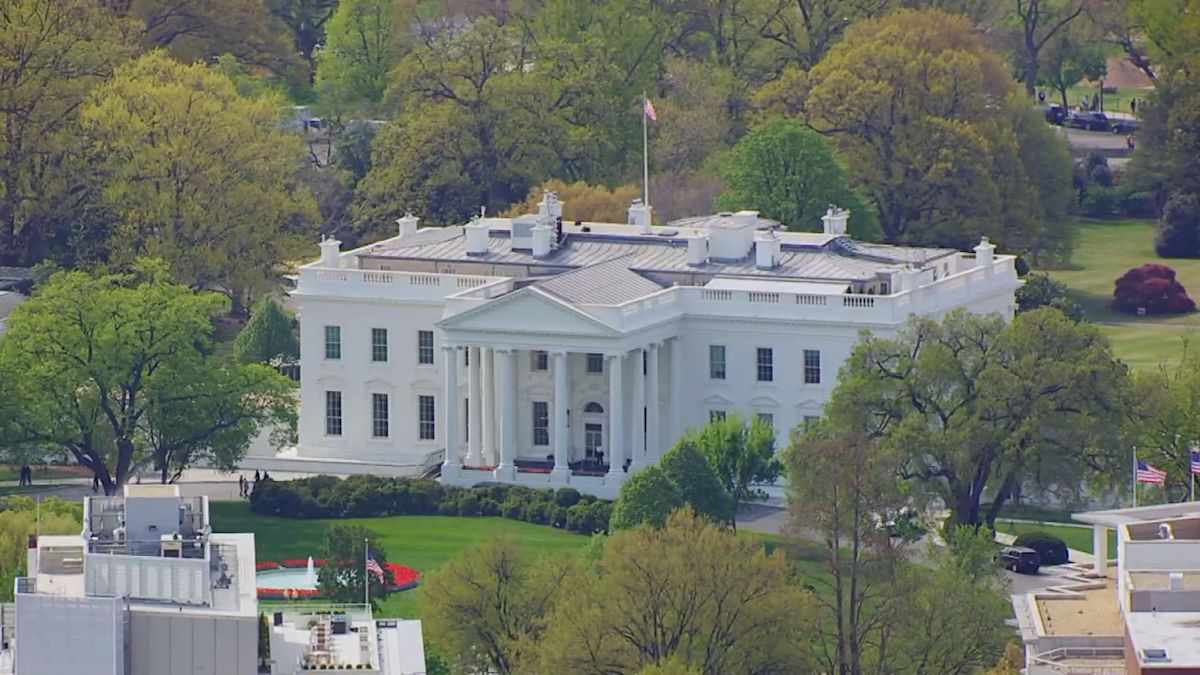 Carney using trade war for leverage, Lutnick claims