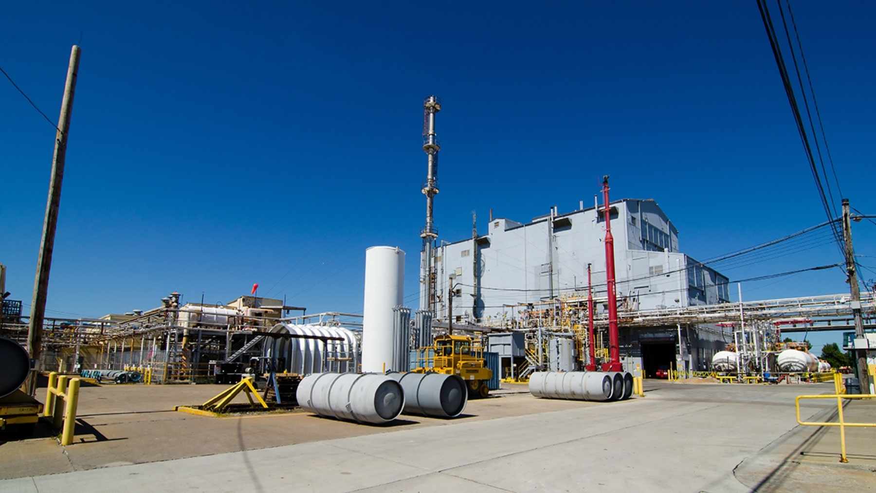 An American startup says it made uranium hexafluoride without touching elemental fluorine, the element every other converter has to brew on site by running current through acid, and it wants a pilot plant in Idaho making 550 tons of uranium a year. I...