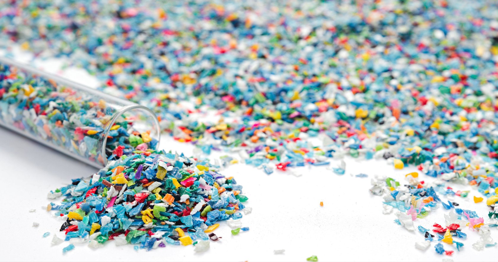 Empowering Polymeric Materials Discovery with Artificial Intelligence