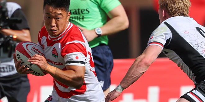Japan cruise past depleted Canada in Niigata