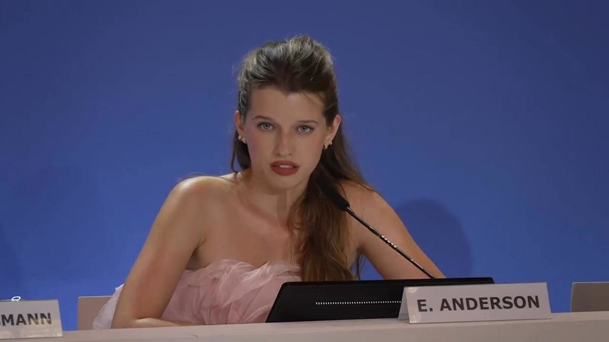 Milla Jovovich's daughter steps into the spotlight