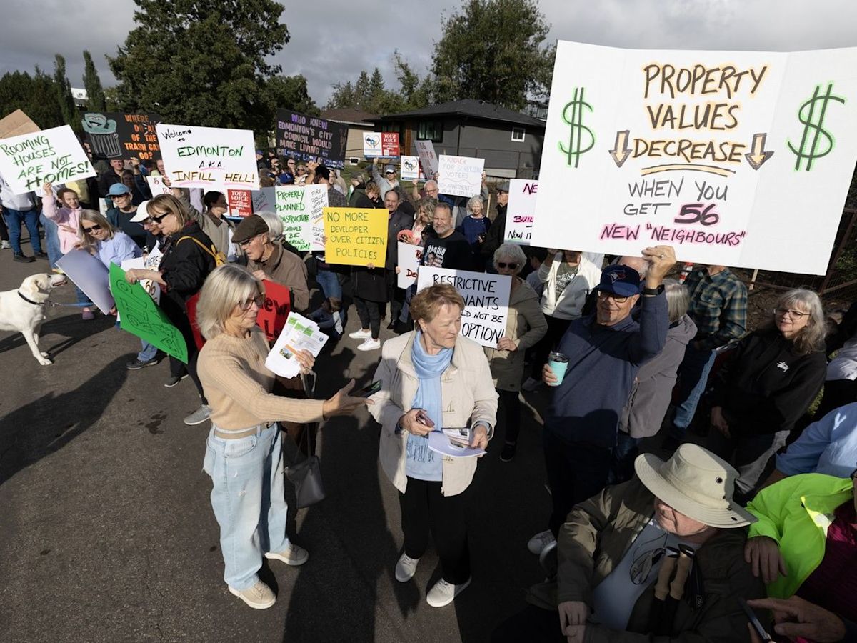 Protest in Parkview: Residents decry series of infill projects