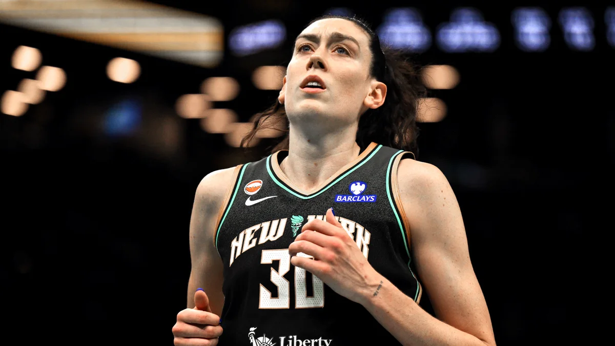 FIBA Women's World Cup news: Score bug malfunction encapsulates Team USA's ugly game vs. Italy