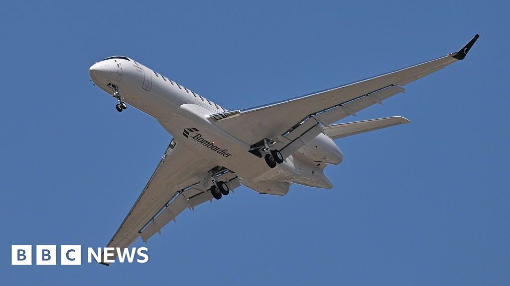 Trump threatens to stop sale of Canadian Bombardier jets in US