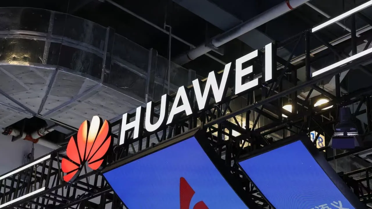 Huawei accused of supplying Tehran with surveillance tech