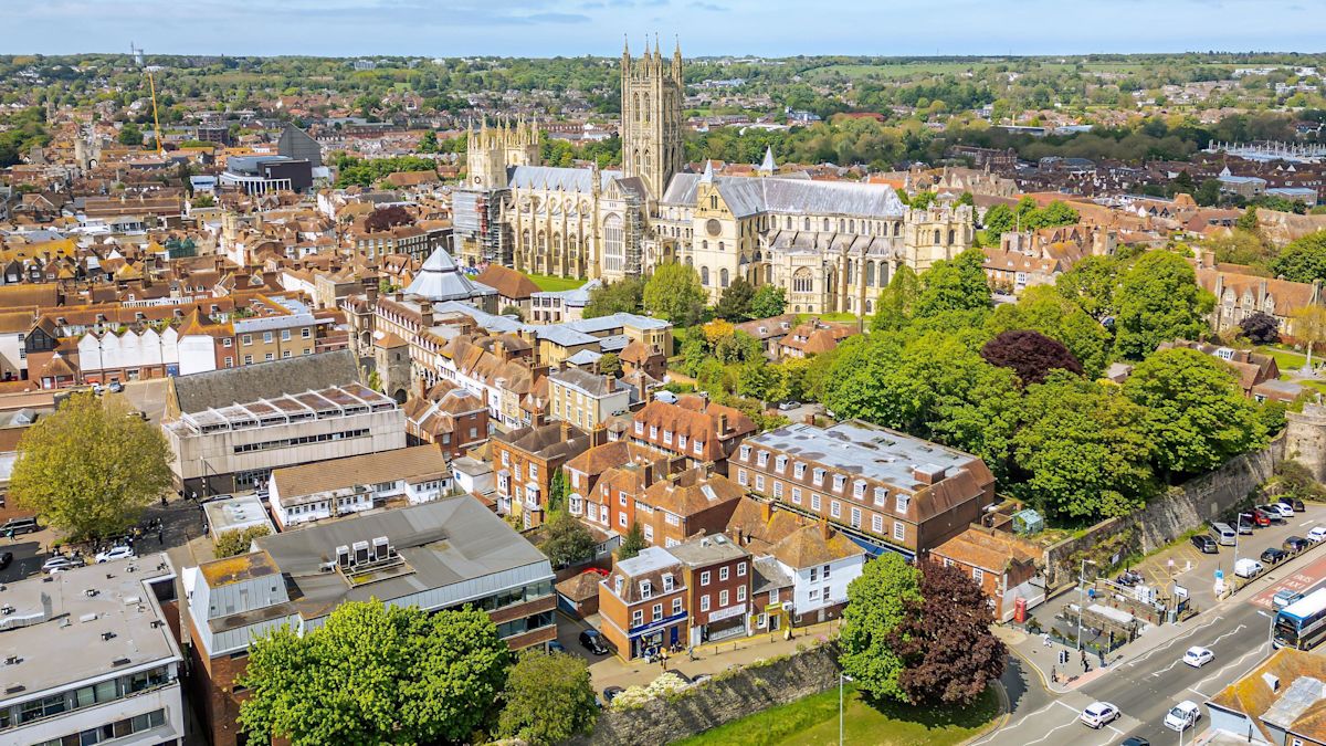 New technology to boost phone signal in city centre