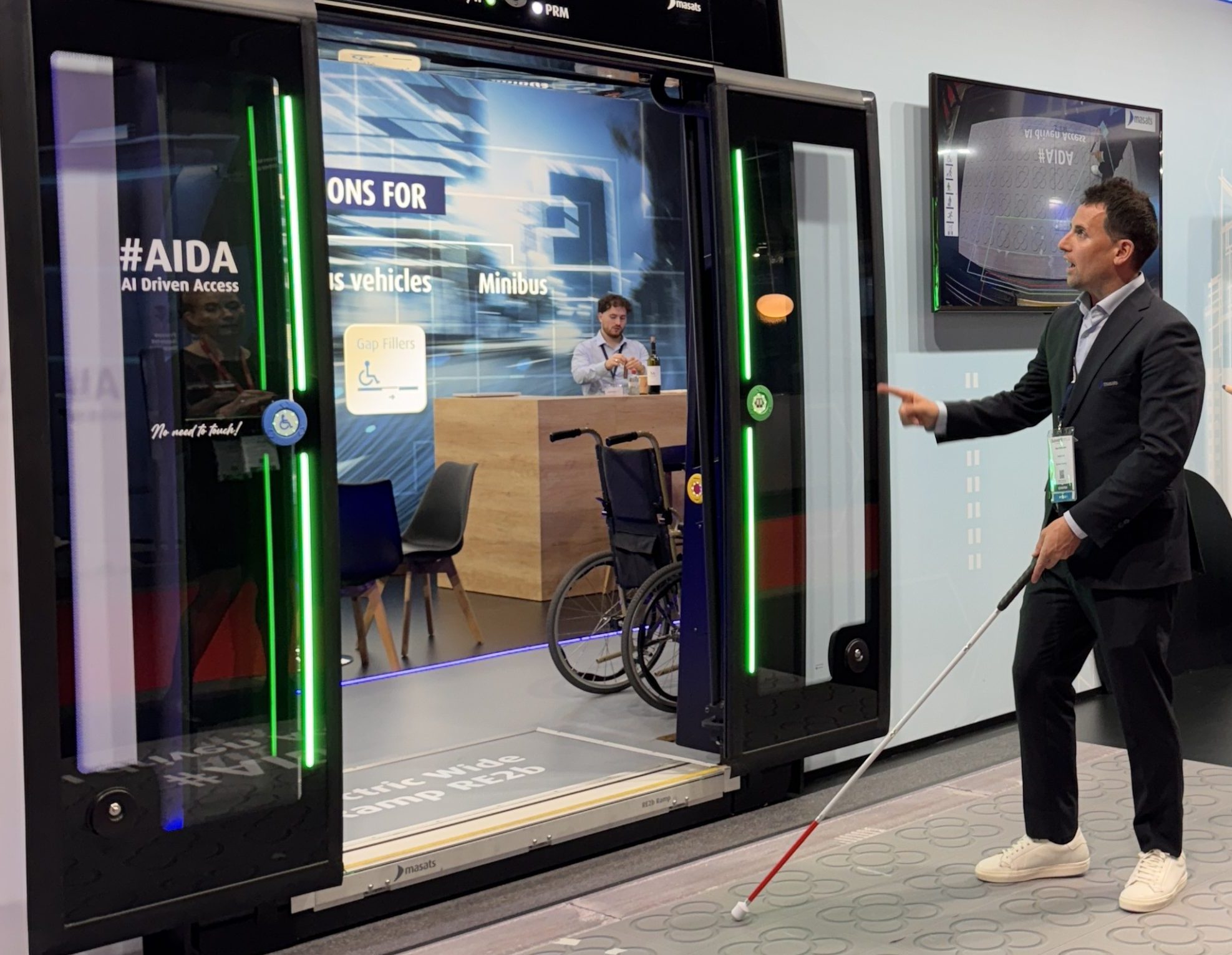 Masats brings AI to bus accessibility with AIDA system, new doors and ramps at FIAA 2026