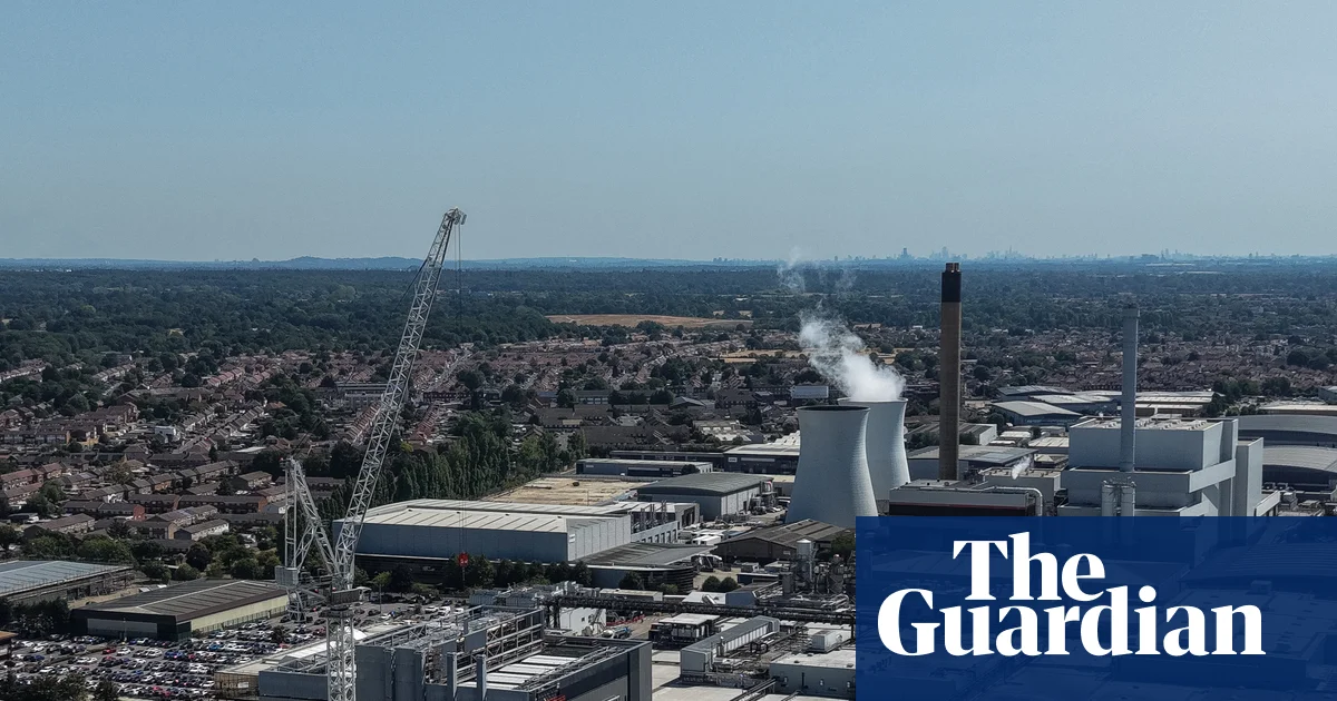 UK datacentres will create just 25% of jobs predicted by tech sector, analysis finds