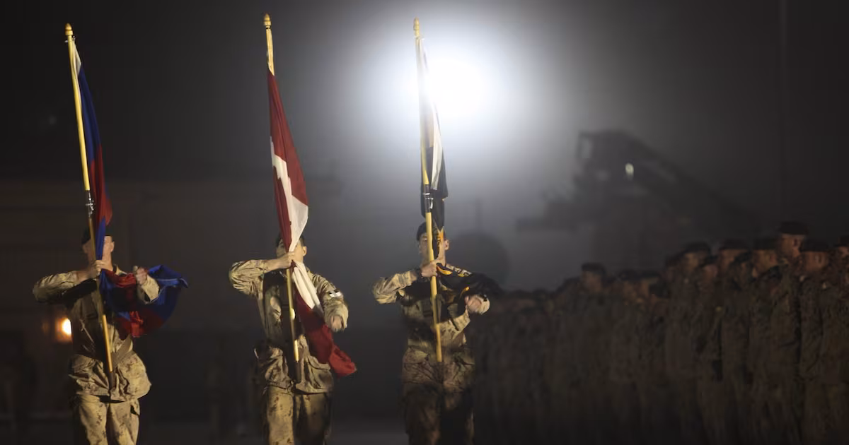25 years ago, Canada faced a 'dramatic change' as it headed for war in Afghanistan