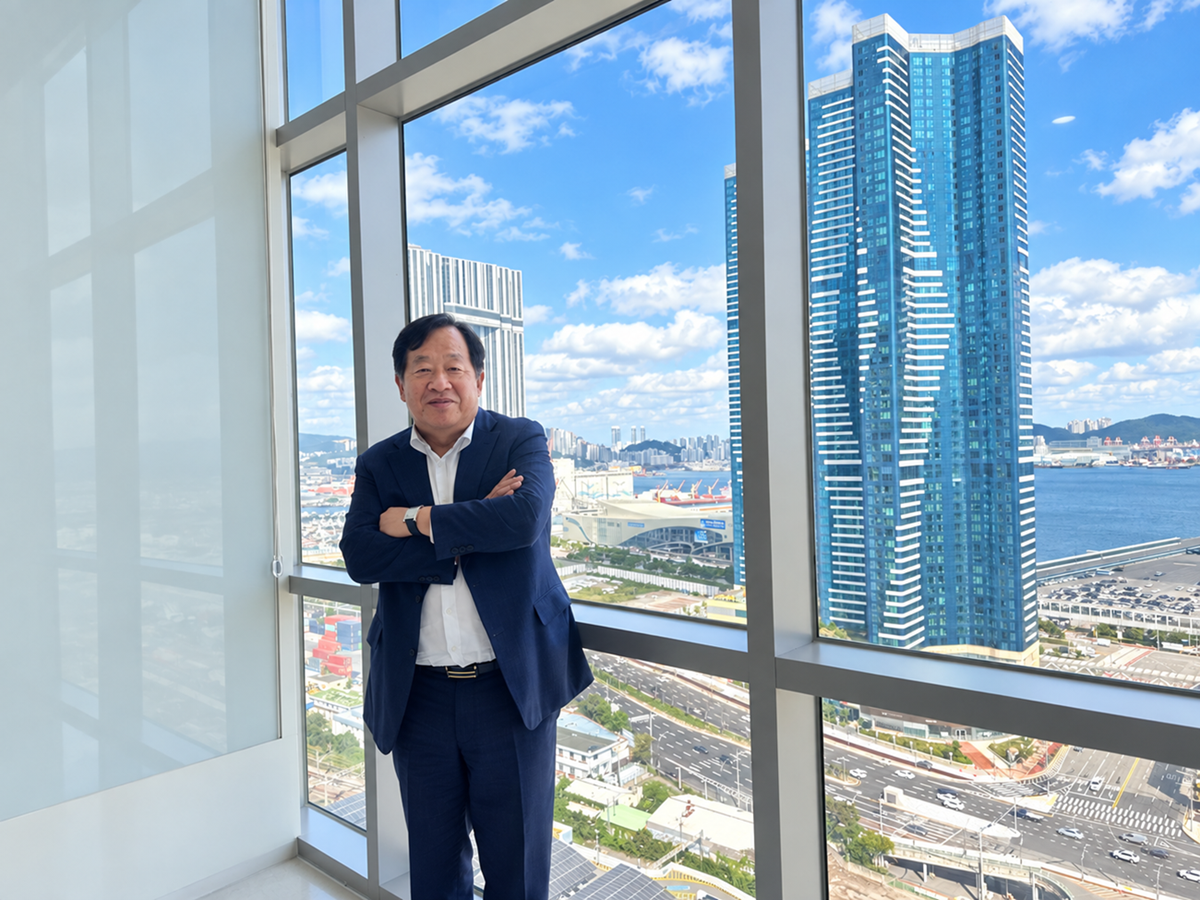 “From ‘The Old Man and the Sea’ to ‘Ocean and Entrepreneurship’”… Son Ju