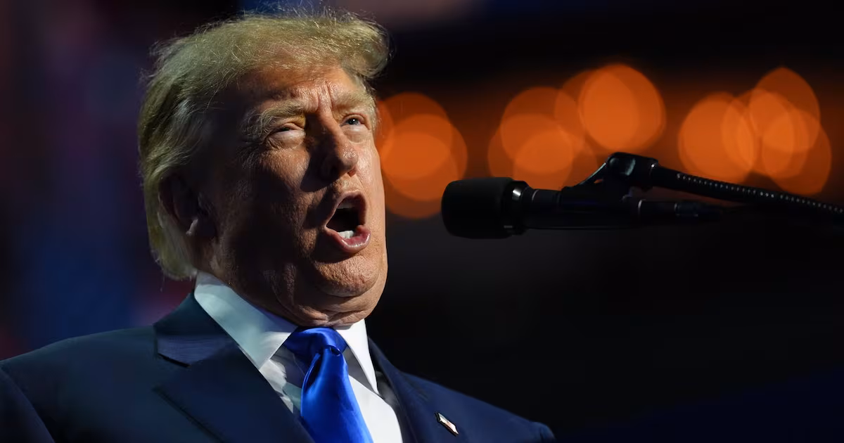 Trump, hoping to salvage midterms, makes a dubious pledge to give every U.S. adult $5,000 if GOP wins