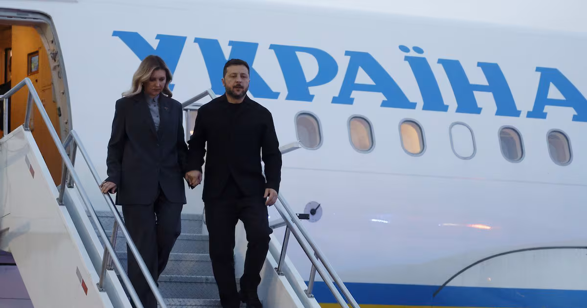 PM Carney tells Zelenskyy Canada will help Ukraine rebuild