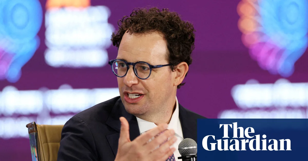 AI CEOs say they need to slow the pace of development. But will they?