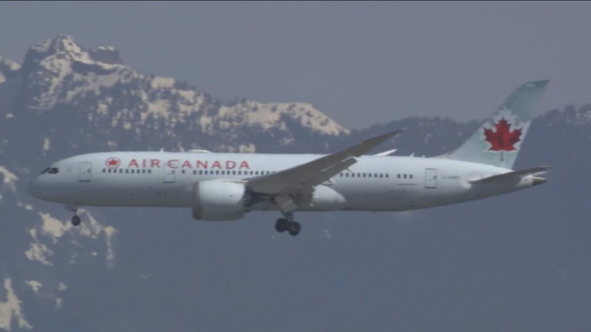 Carney to open Canada's 4 largest airports to private investment