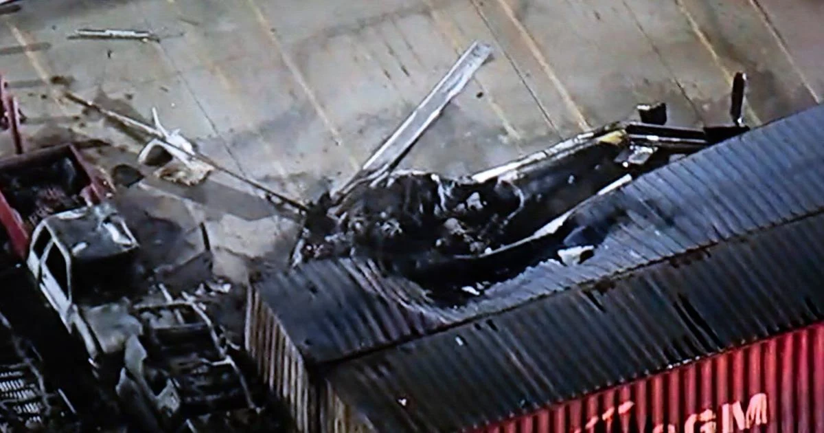 3 people killed when NBC news helicopter crashes while covering Los Angeles bus accident