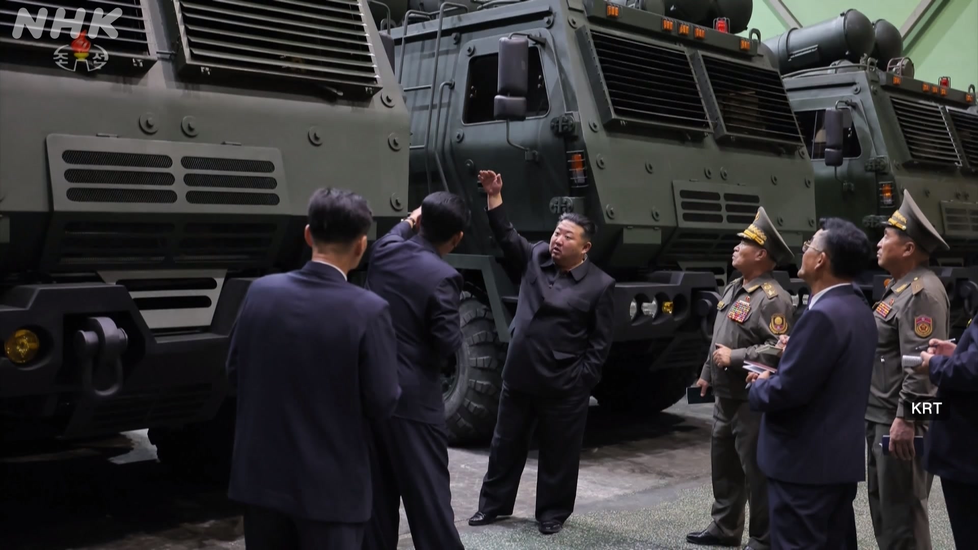 N.Korean leader Kim inspects munitions factories