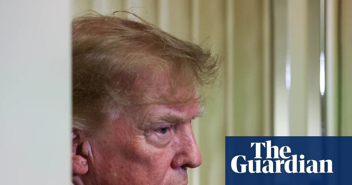 As White House shields the AI gold rush, Trump family and other allies strike it rich