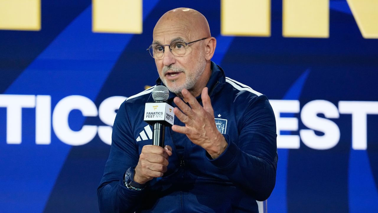 Spain locks in World Cup
