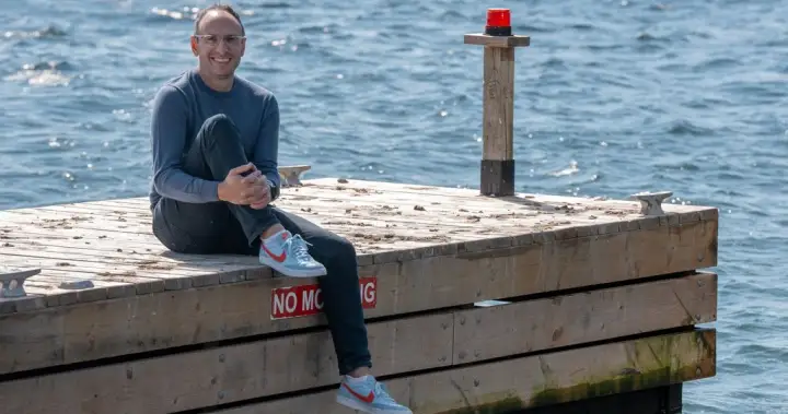 MapQuest GM goes where his app says: Lake Ontario