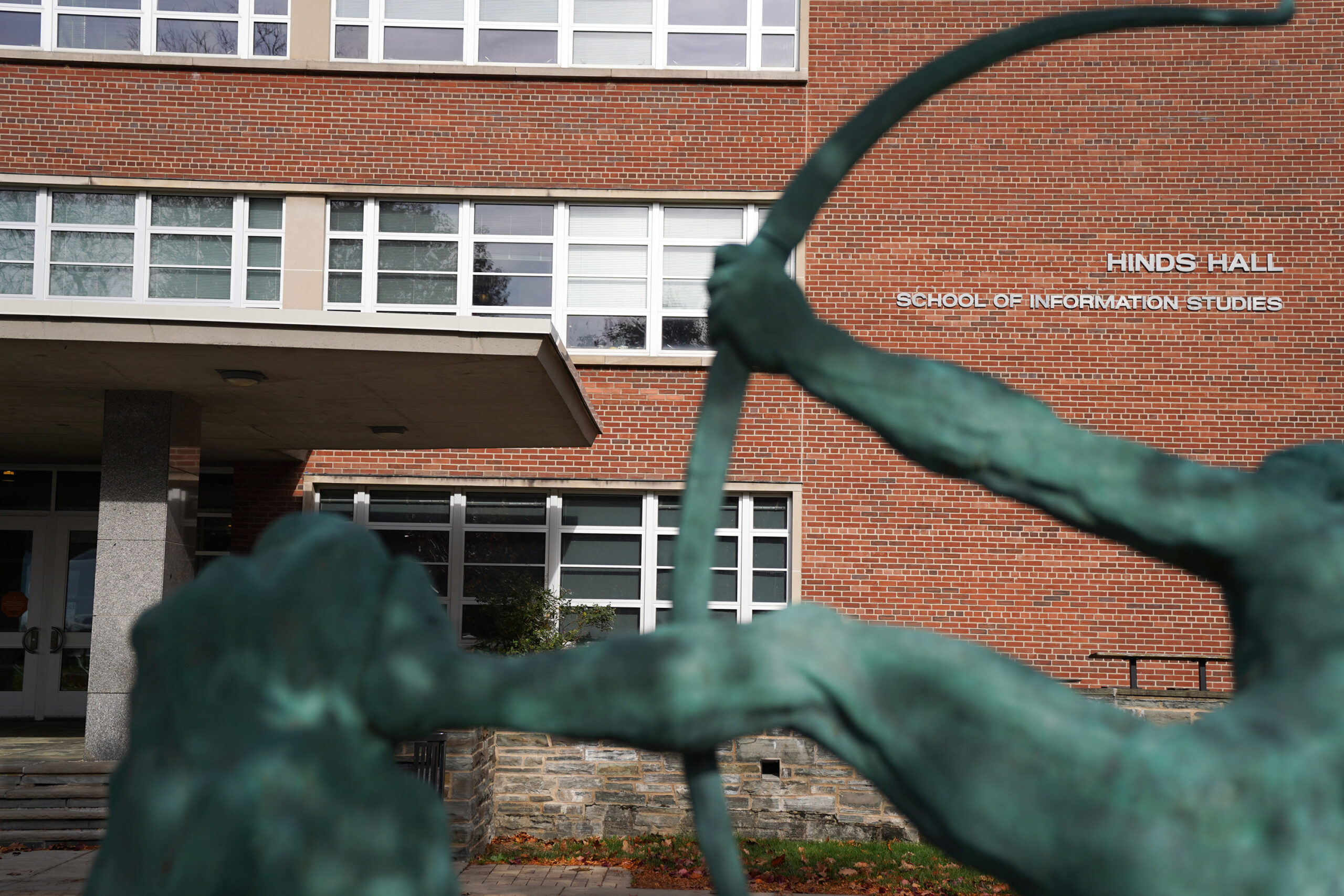 SU launches Institute for Artificial Intelligence amid influx of AI programs