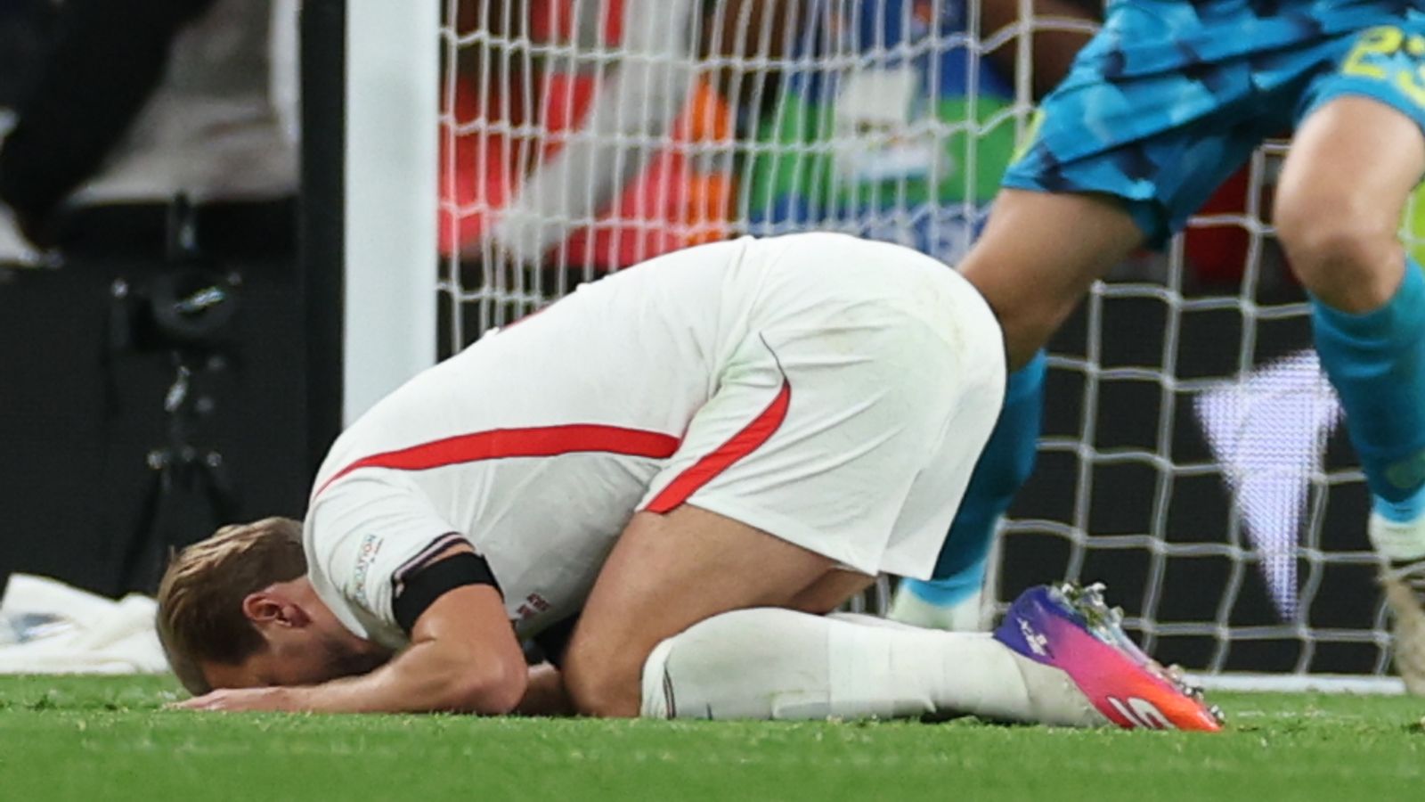 England 2