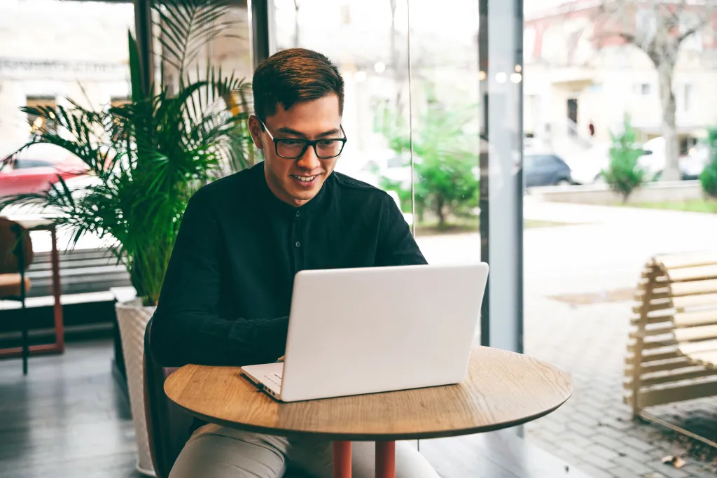 How to Build Startup Credibility Before Your First Round