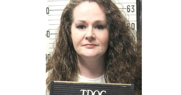 Christa Pike unconscious, on ventilator after failed execution, court hears