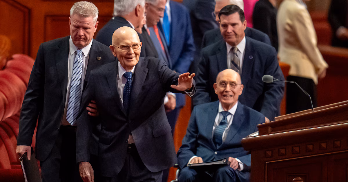 Latest from Saturday’s LDS General Conference: Global tensions abound as leaders take stage