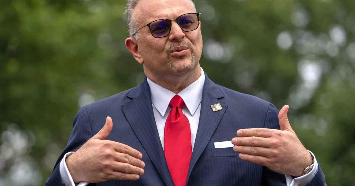 US envoy holds rare meeting with Sudan's top general in push to seek end to fighting