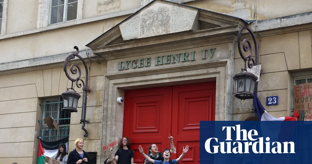 How dilapidated are French schools and how bad is inequality in the education system?