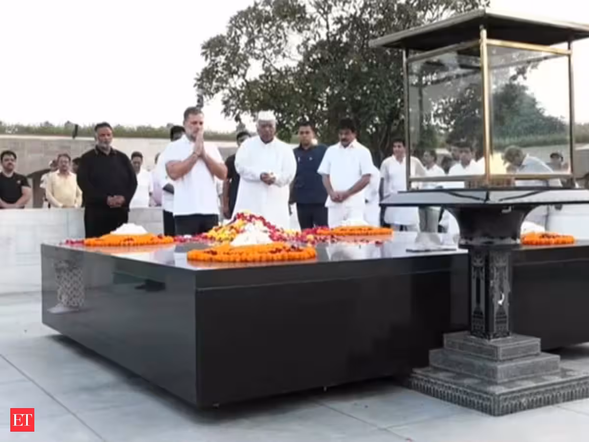 INDIA Bloc leaders pay tribute to Mahatama Gandhi at Raj Ghat, continue demand for CEC's resignation