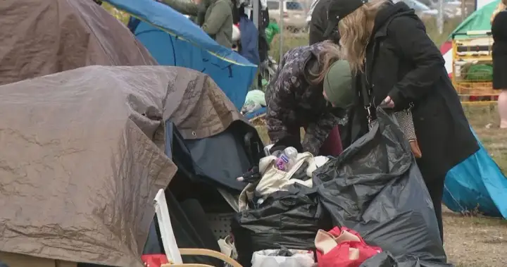 Saskatoon encampment removal resumes to address ‘safety concerns,’ city says
