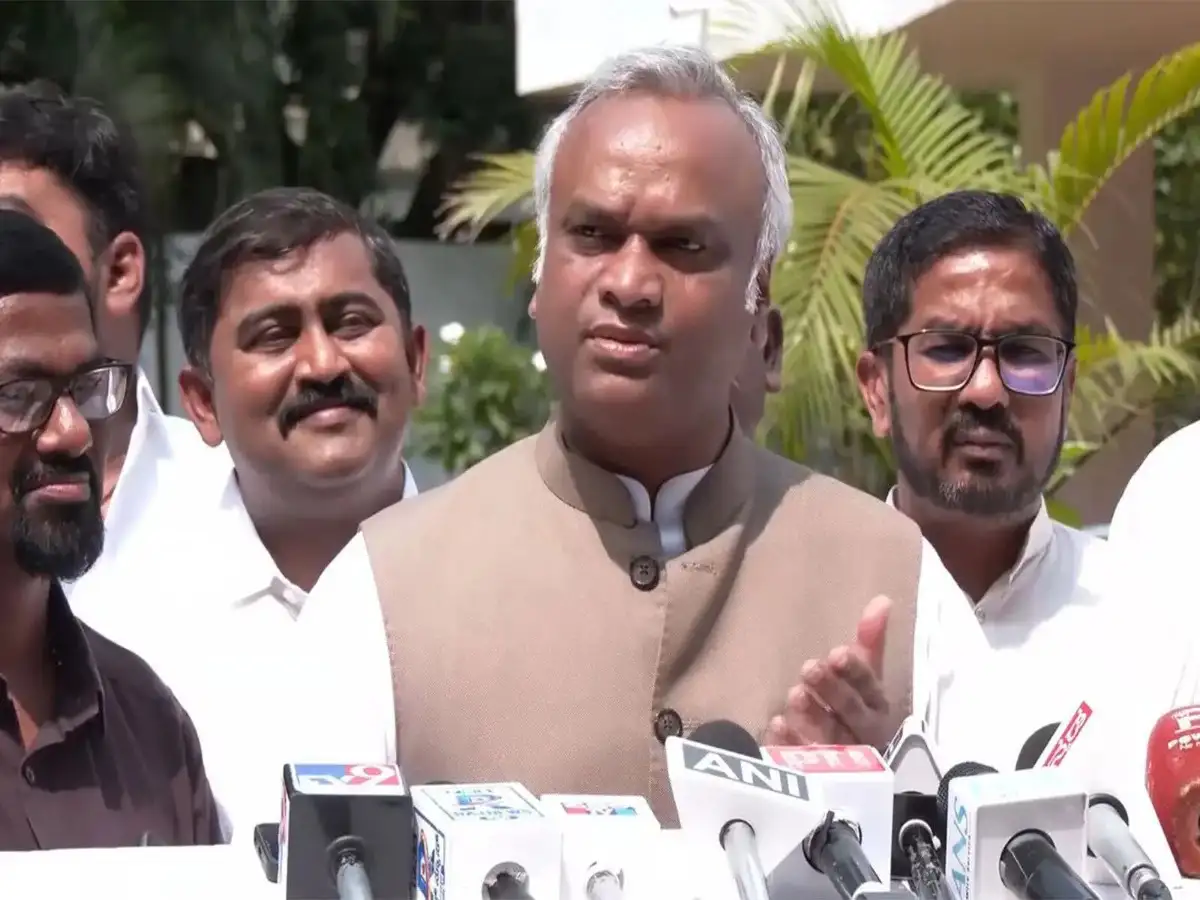 Karnataka Minister warns of 'far