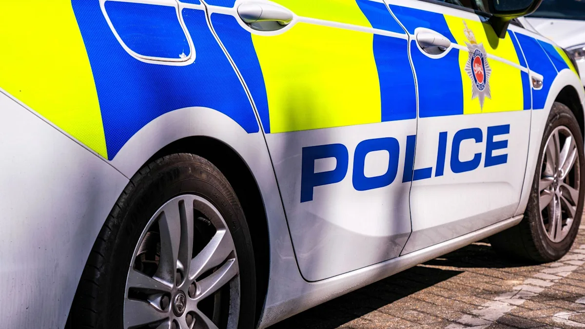 Police force to investigate itself over alleged corruption