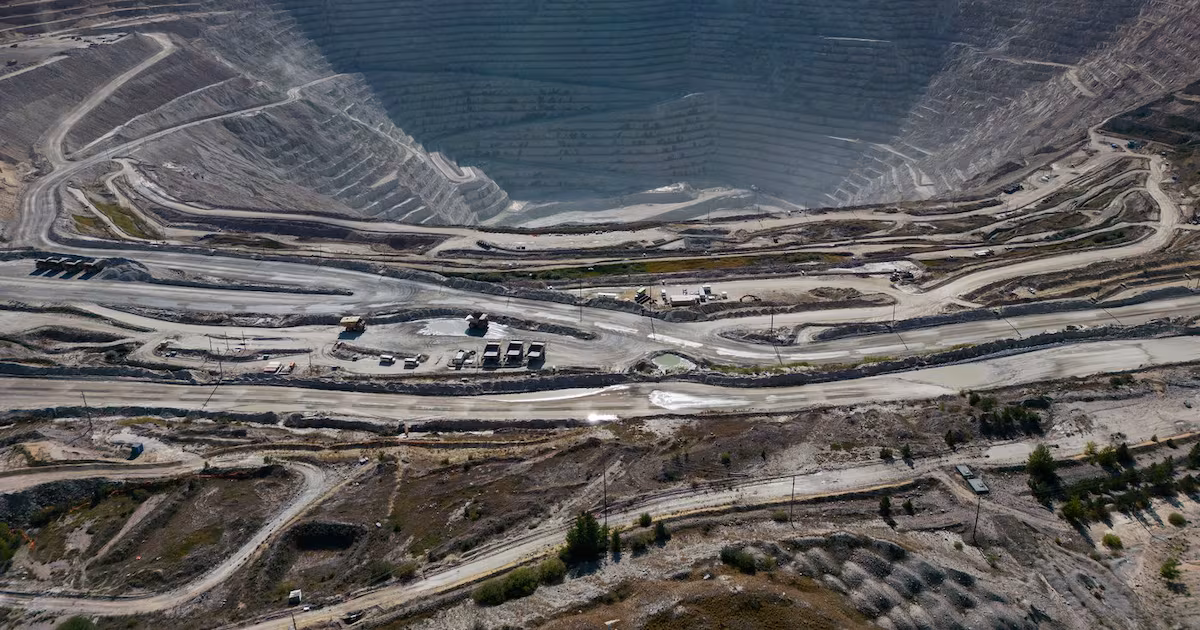 Nearly half of provinces, territories call on Canada to expand mining tax credit